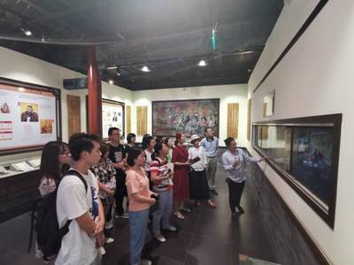 財(cái)務(wù)處黨支部赴孔廟和國(guó)子監(jiān)博物館開(kāi)展廉政教育主題黨日活動(dòng)