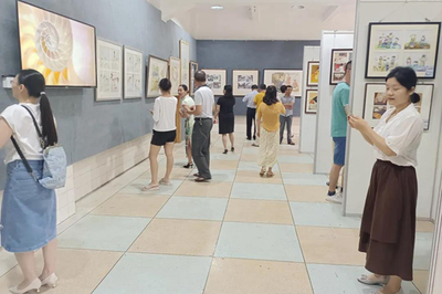 福建省首屆連環(huán)畫(huà)縣級(jí)巡展在平和啟動(dòng)